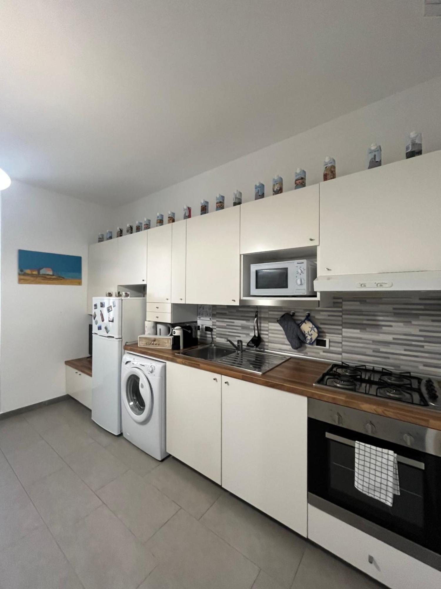 In Via Venti Apartment La Spezia Luaran gambar